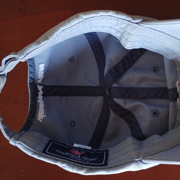 Vineyard Vines Classic Whale Logo Baseball Hat - Picture 4 of 5